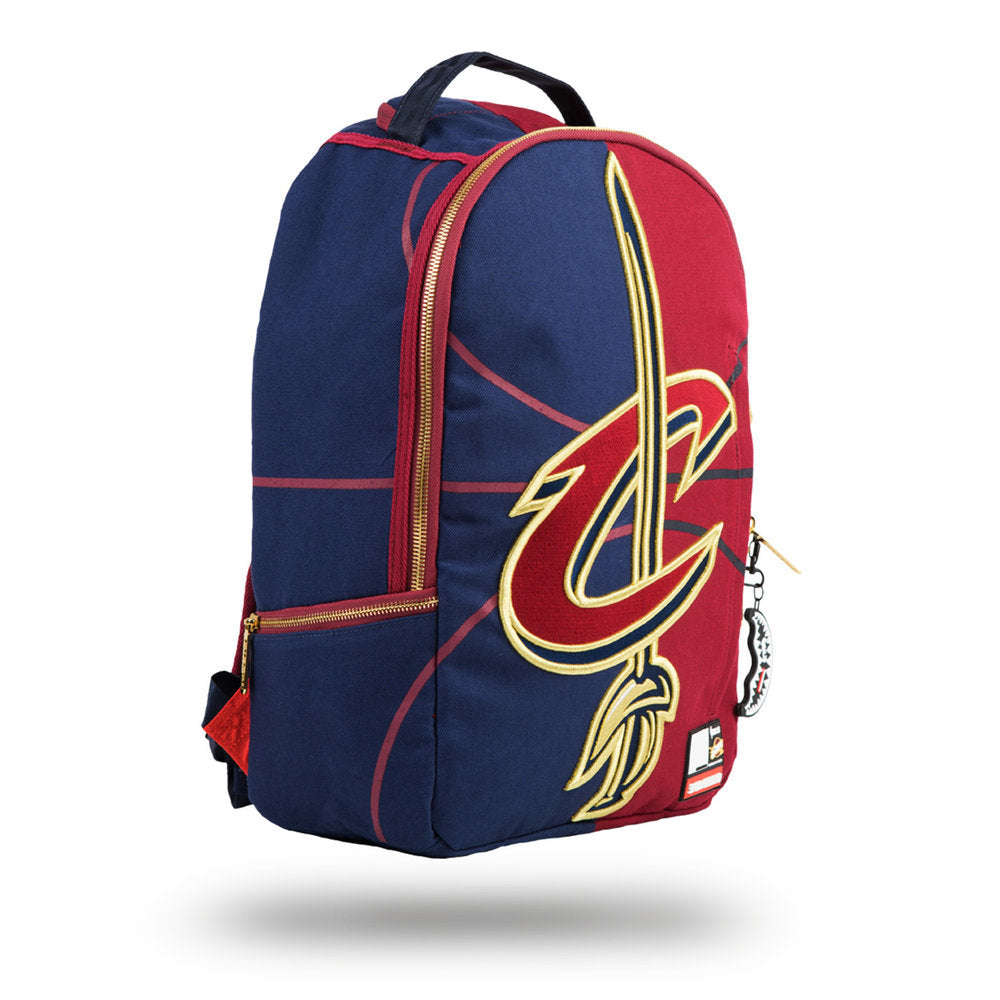 Cleveland Cavaliers Golf Bag / Unique Basketball Material!!!